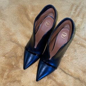 Malone Souliers Cora 70 Leather Booties. Size 38.5 Made in Italy